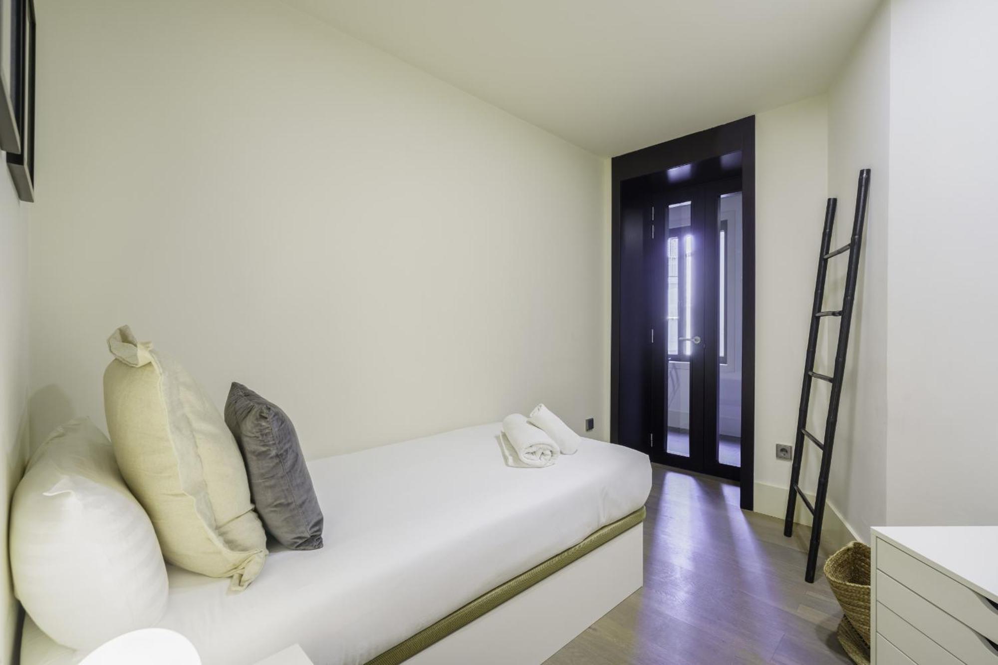 Ferienwohnung Ola Living Paseo De Gracia Barcelona Exterior foto